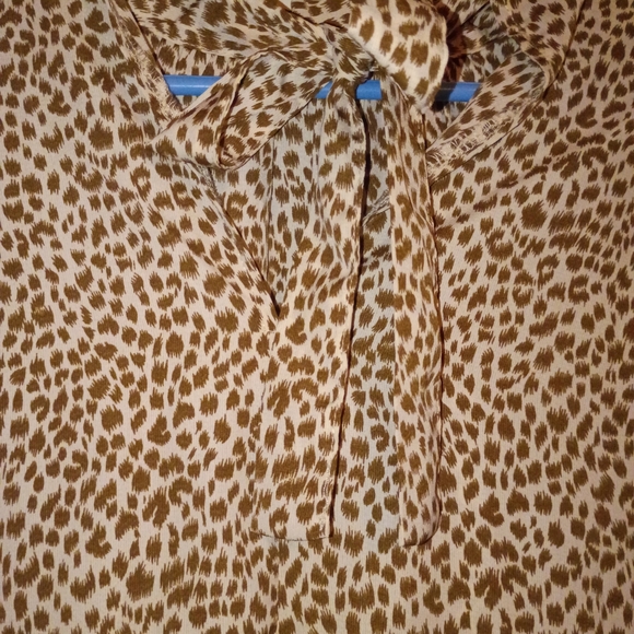 ✨SHEIN Brown Leopard Print Blouse - Picture 6 of 8